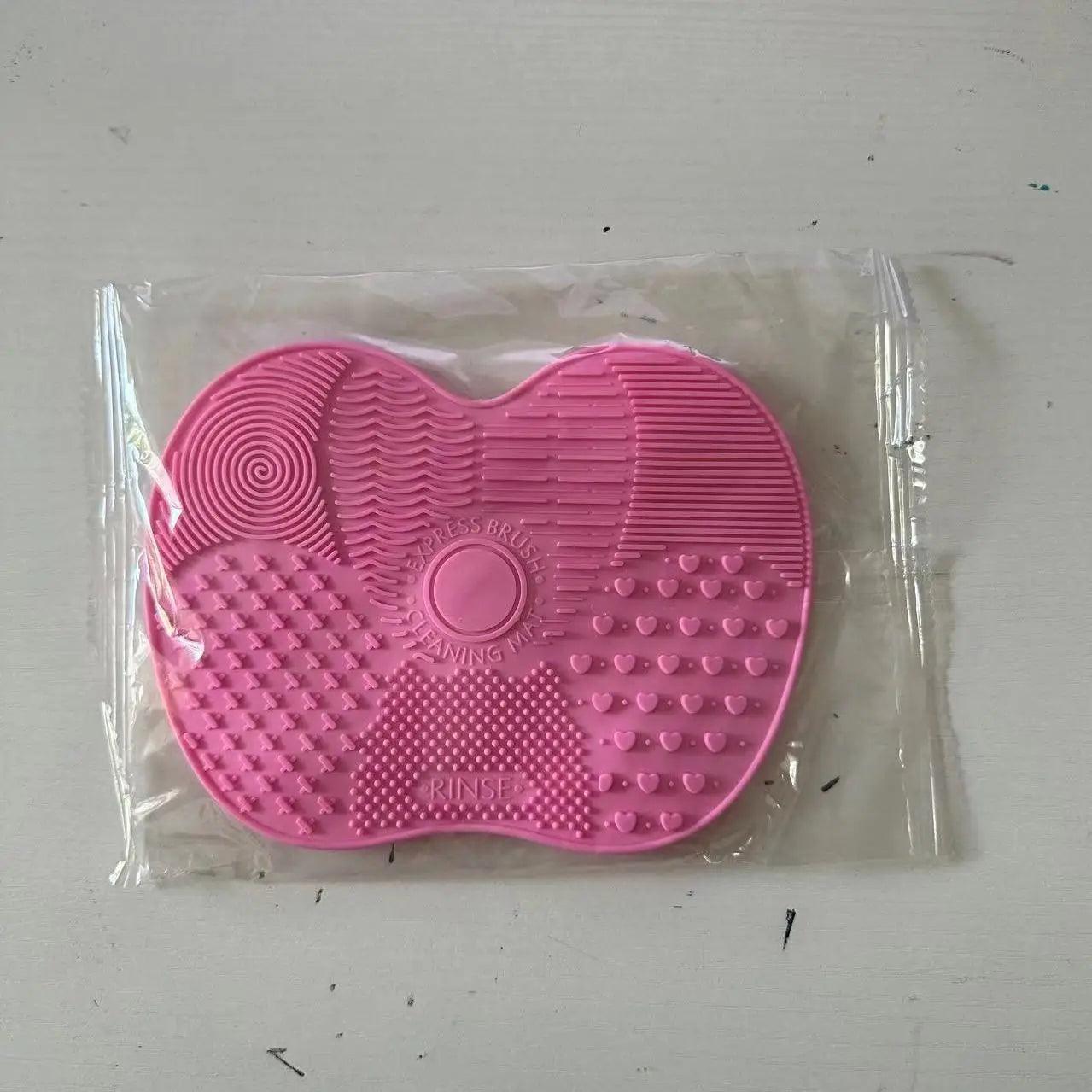 Apple Shaped Silicone Makeup Brush Cleaning Pad Efficient Portable Reusable Mat