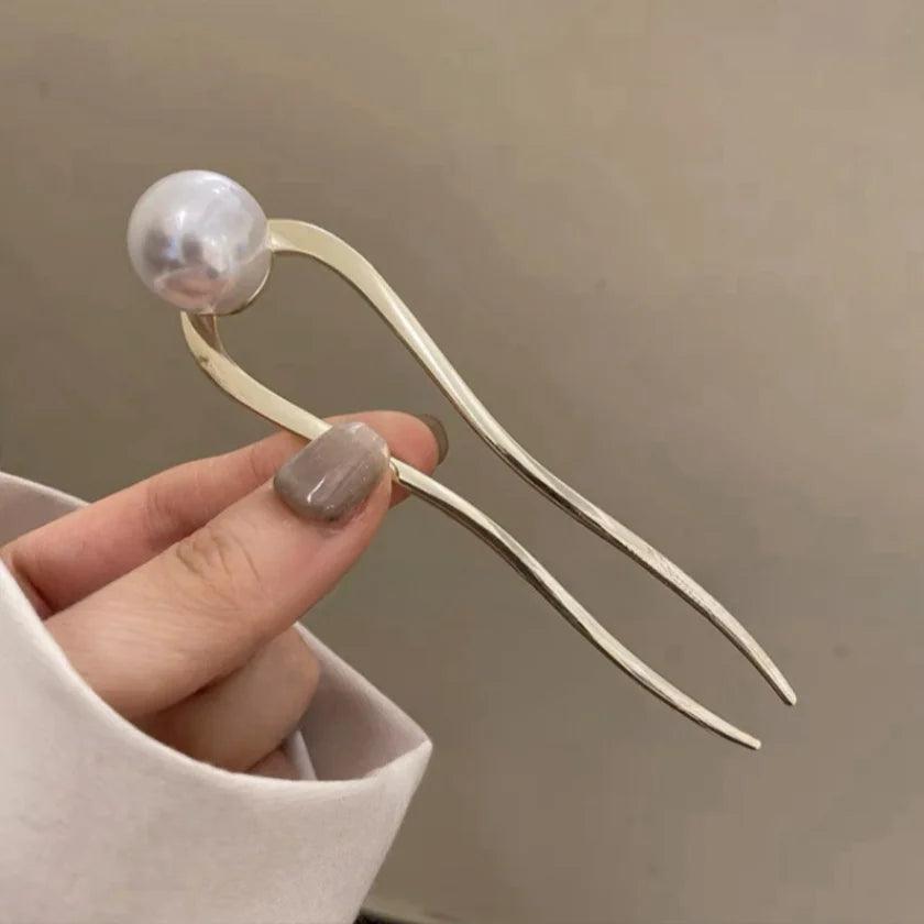 New Pearl Hairpins Korean U-shaped Metal Shell Hair Clip Pins Women Girls Hair Sticks Bun Maker Hair Styling Accessories Gifts